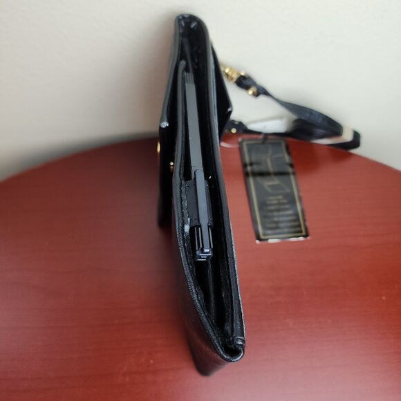 L'egent Black Crossbody Wallet - Picture 5 of 6